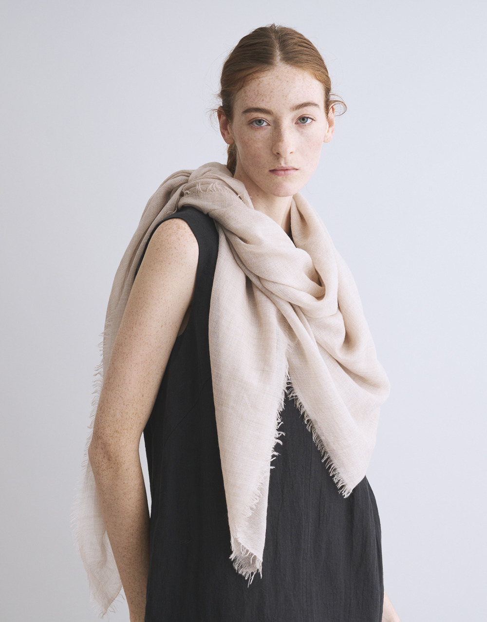 美品　ファリエロサルティ　お洒落なストール　コットン Coccola｜ファリエロ サルティ オンライン｜Faliero Sarti